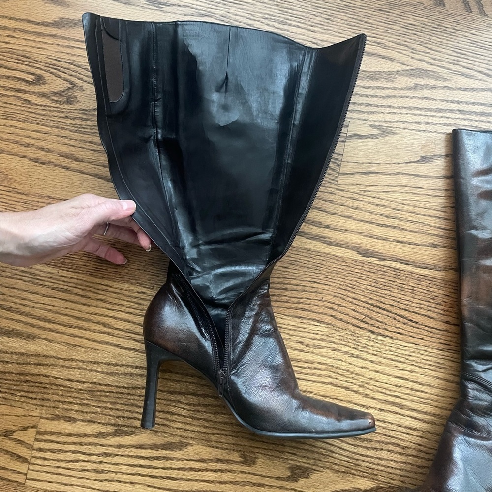 Nine West high heeled boots great condition!​​​